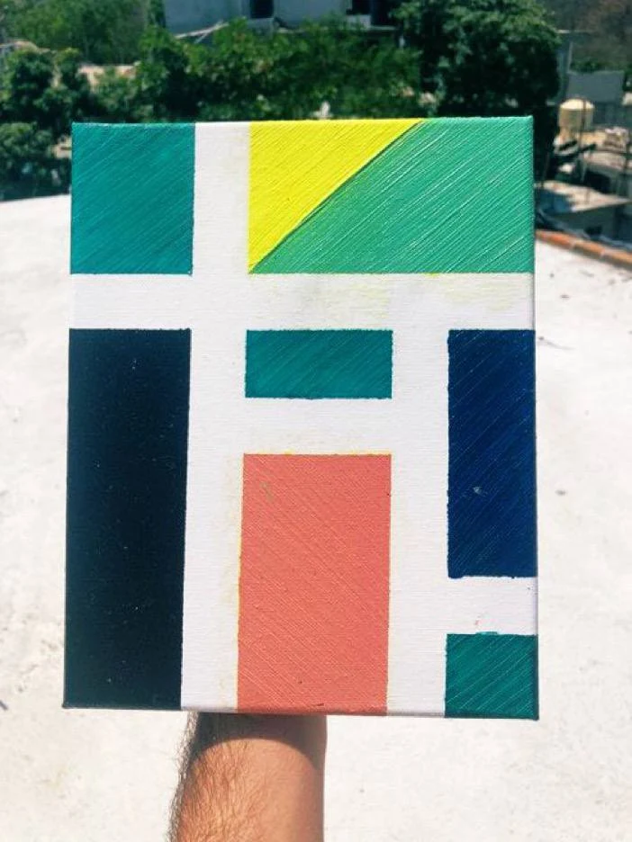 Casa Flamingo: pixels, painting and house